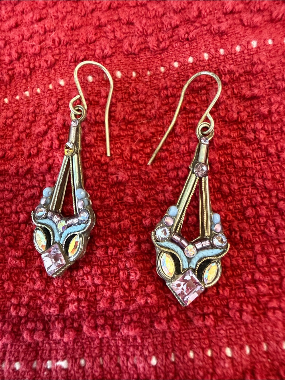 Blue Tone Pink Crystal Drop Earrings cut glass